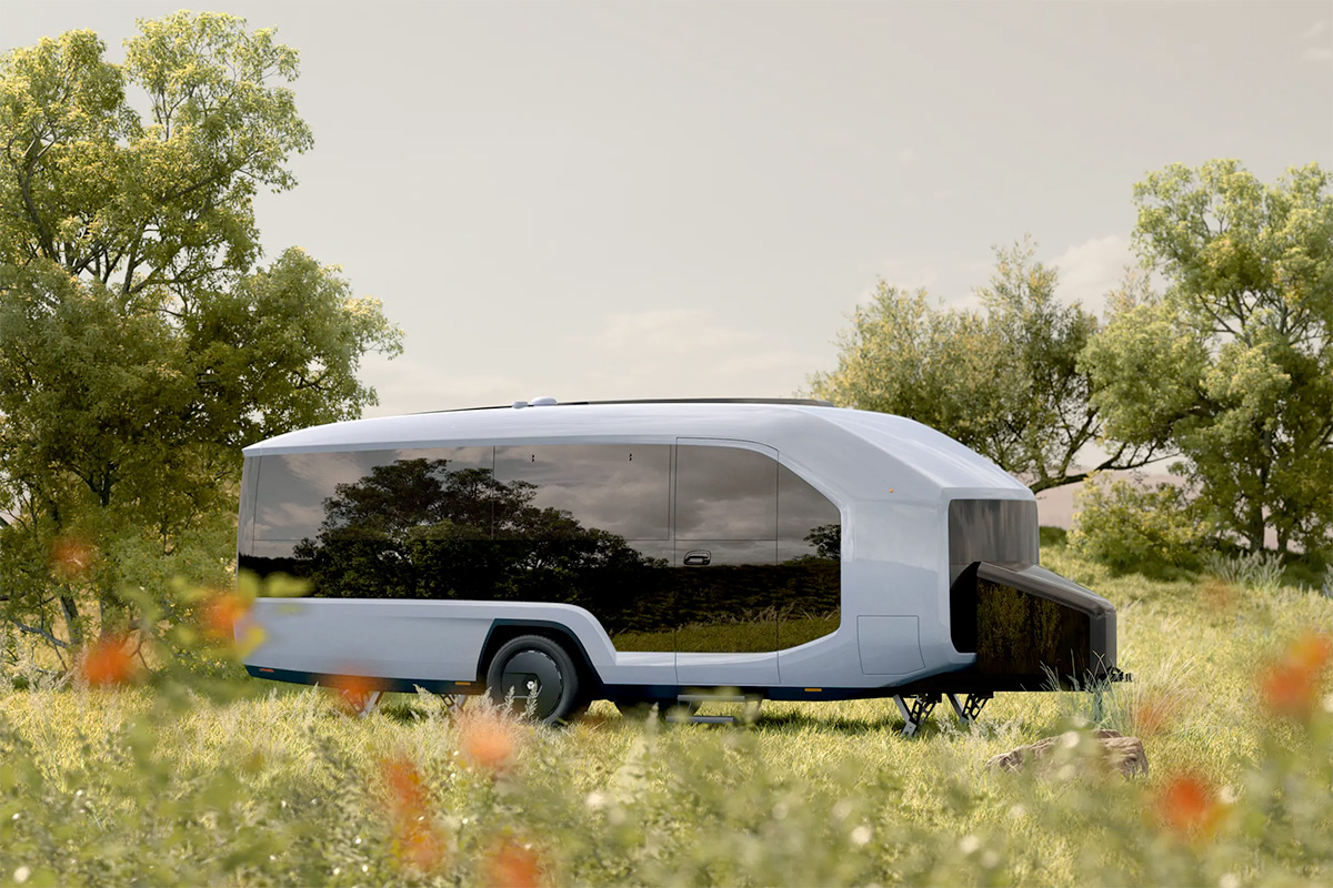 Pebble Semi-autonomous Electric RV Remote Control