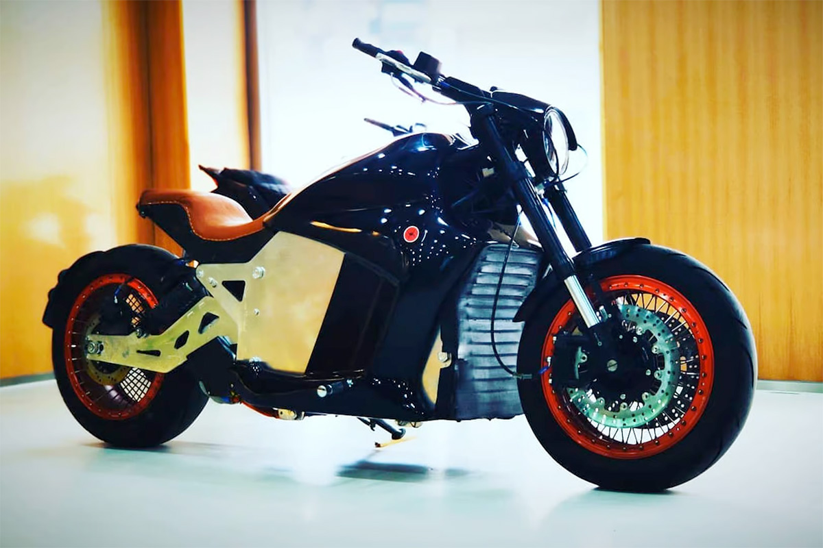 Evoke 6061-GT Electric Touring Motorcycle 2023 Model