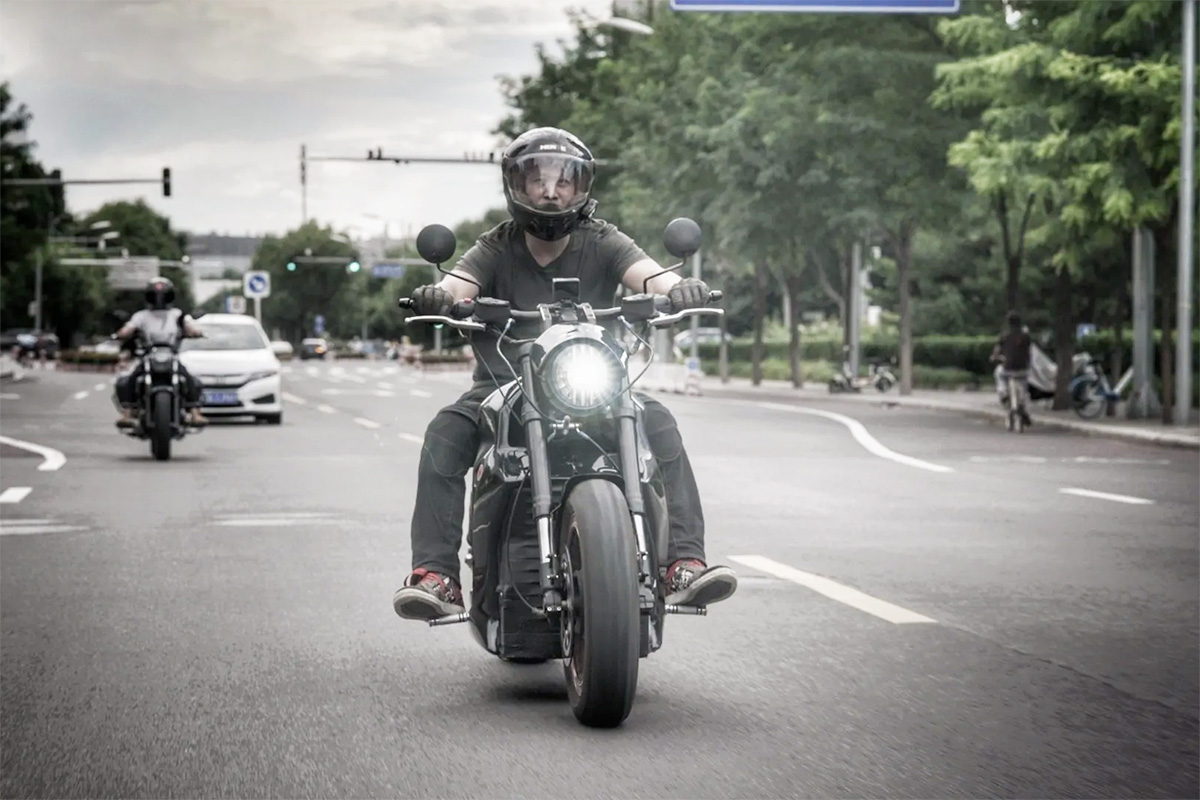 Evoke 6061-GT Electric Touring Motorcycle