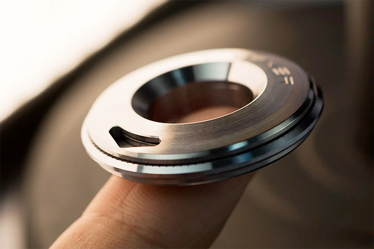 Tiroler Titanium Curve Measure Ring