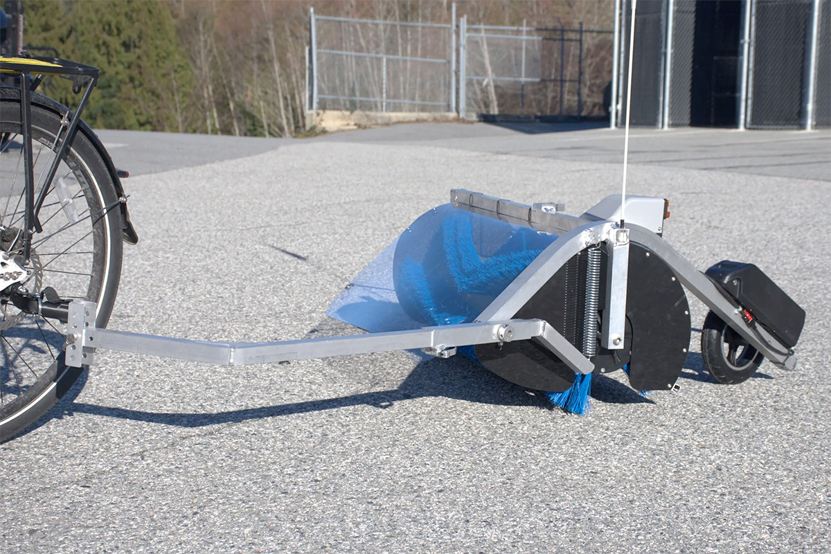 Bike Lane Sweeper Motorized Trailer Push-Aside Version