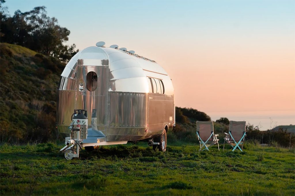 Bowlus Rivet Off-grid Self-propelled Camper Battery LPG Tank