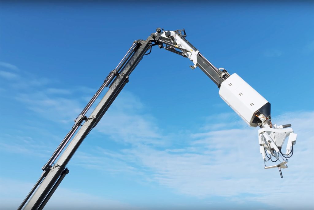 ICON Phoenix Printer Giant Robotic Arm