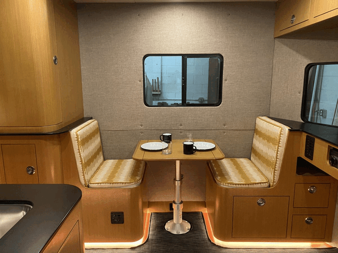 Tetravan Camper Trailer Convertible Dinette